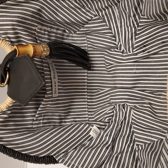 Straw Studios Woven Handbag - Picture 5 of 6
